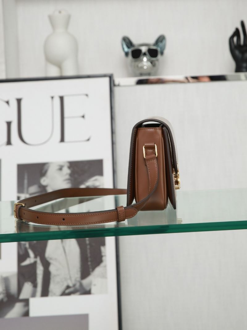 Ce1i*e triomphe bags